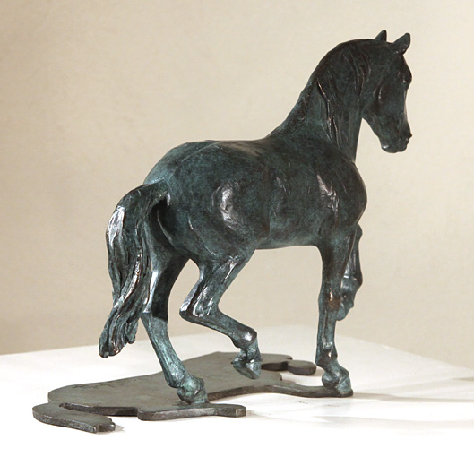 lusitanien au piaffer bronze