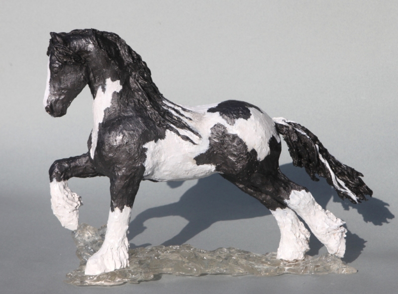 sculpture irish-cob