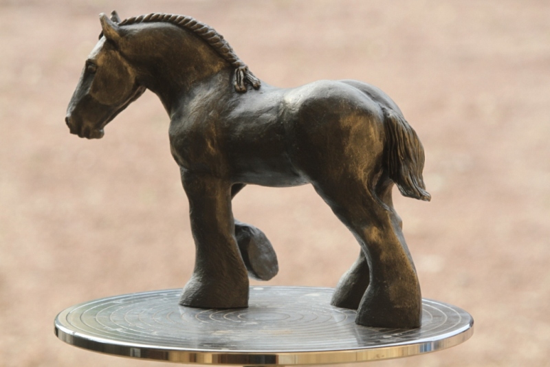 sculpture cheval de trait 
